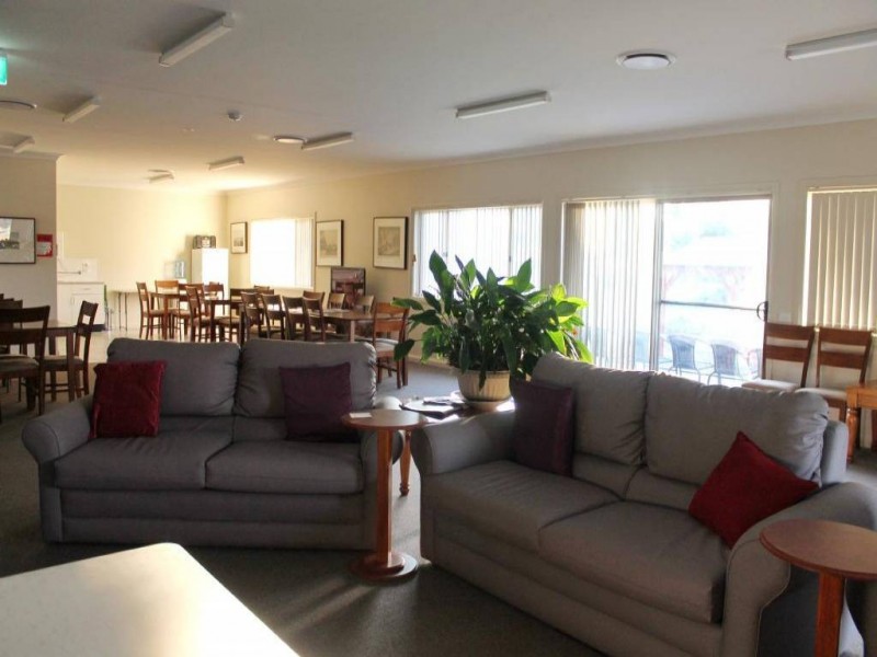 28/8 Short Street, Cootamundra NSW 2590