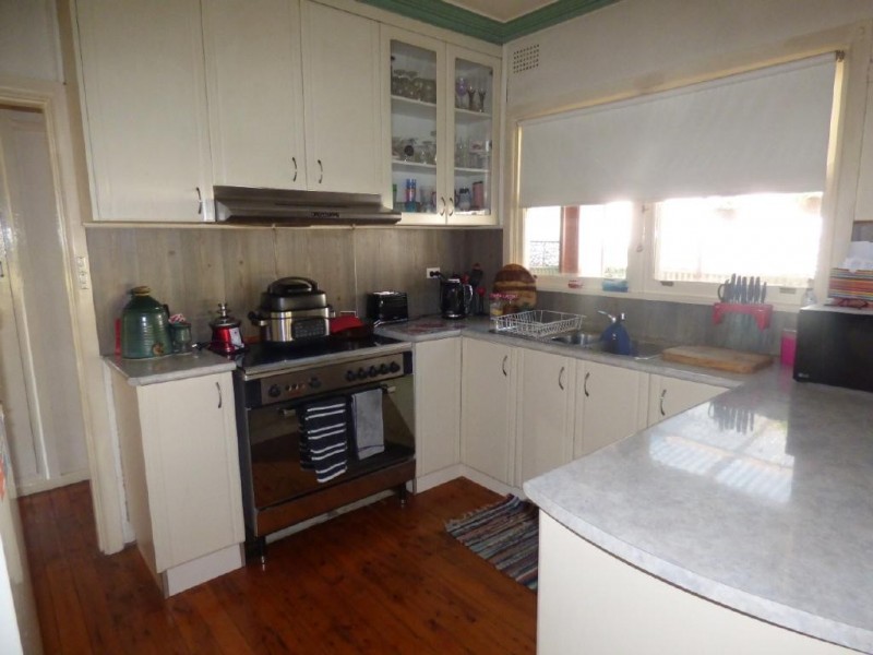85 Temora Street, Cootamundra NSW 2590