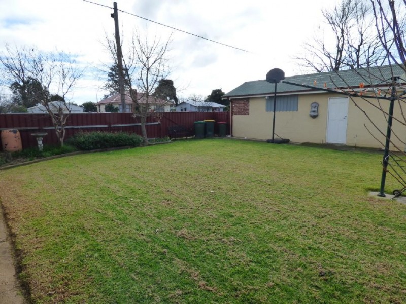 85 Temora Street, Cootamundra NSW 2590