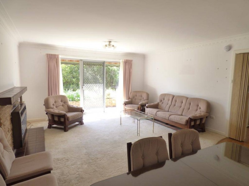 6 Northcott Avenue, Cootamundra NSW 2590