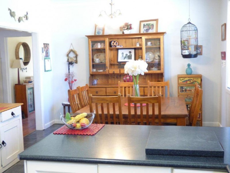 33 Warren Street, Cootamundra NSW 2590