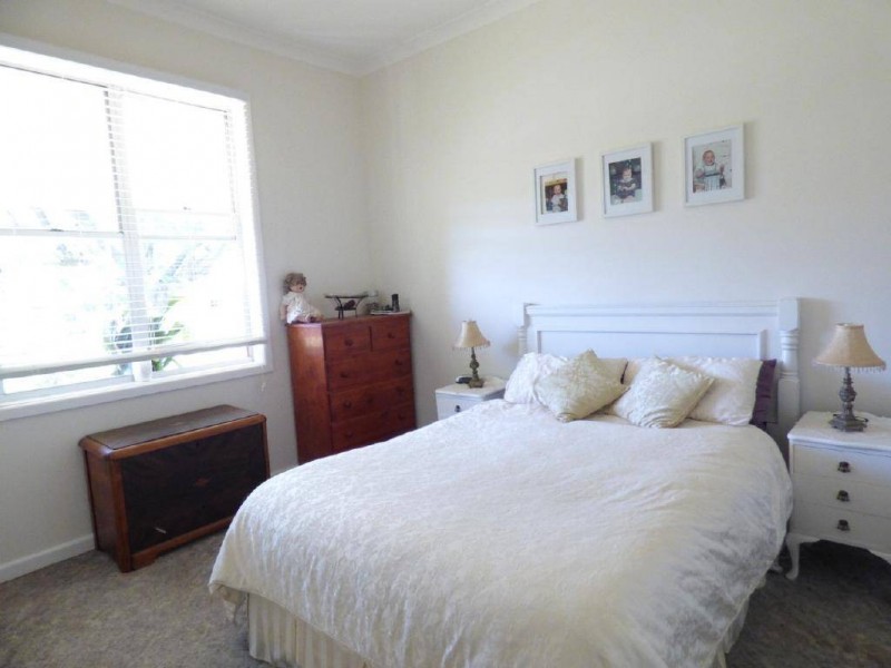 33 Warren Street, Cootamundra NSW 2590