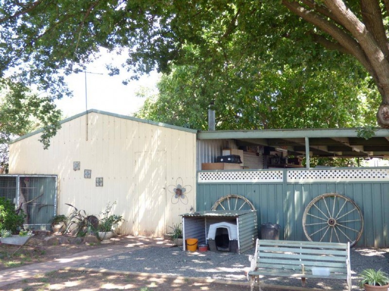 33 Warren Street, Cootamundra NSW 2590