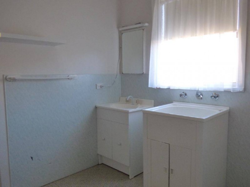 135 Temora Street, Cootamundra NSW 2590