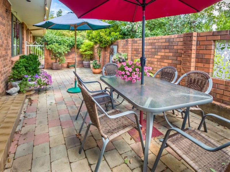 1 Minkara Avenue, Cootamundra NSW 2590