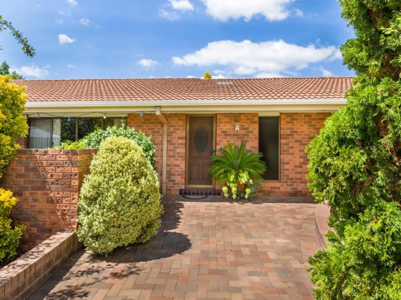 1 Minkara Avenue, Cootamundra NSW 2590