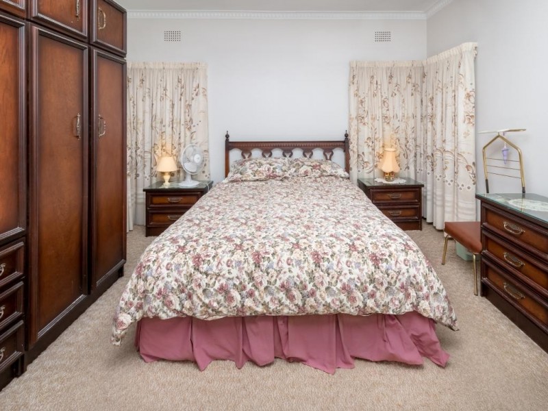 75 Crown Street, Cootamundra NSW 2590