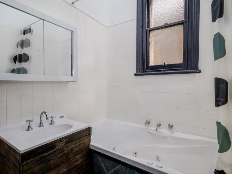 78 Sutton Street, Cootamundra NSW 2590