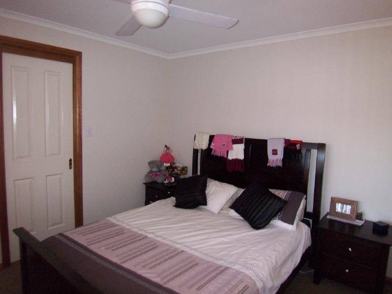 94 Berthong Street, Cootamundra NSW 2590