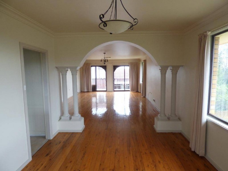 9 Ward Street, Cootamundra NSW 2590