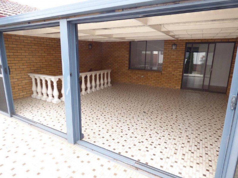 9 Ward Street, Cootamundra NSW 2590