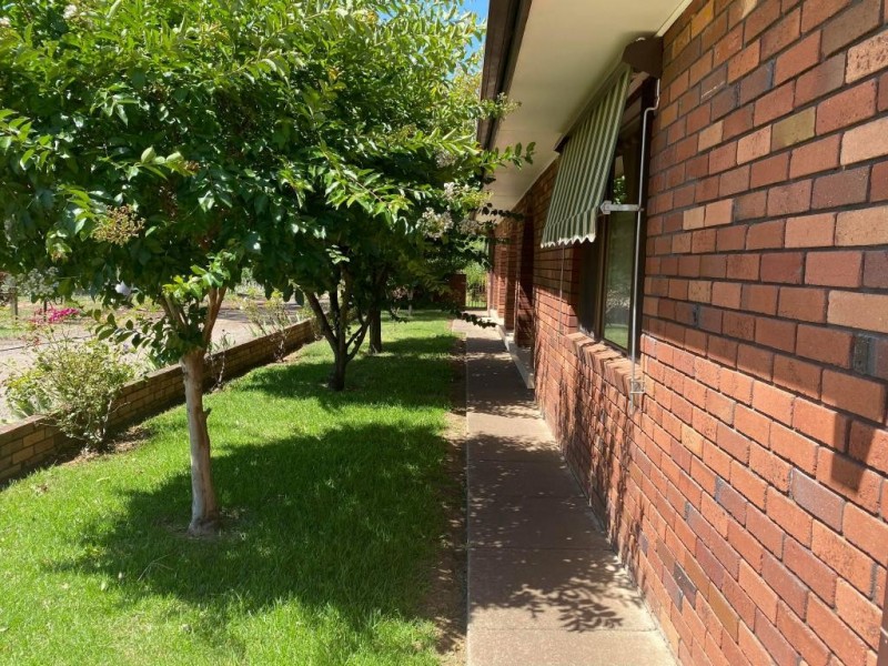 13 Scott Avenue, Cootamundra NSW 2590