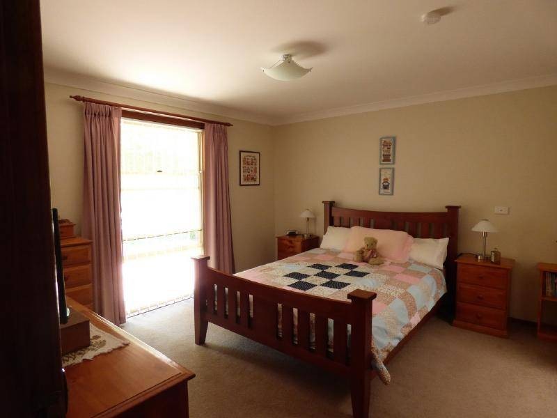 5 Dickson Street, Cootamundra NSW 2590