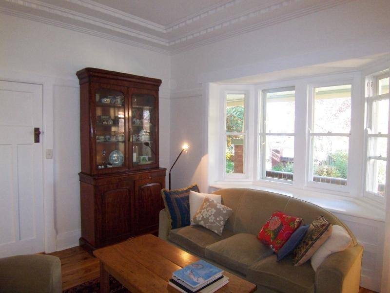 87 Thompson Street, Cootamundra NSW 2590