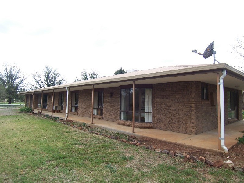 1586 Muttama Rd, Muttama NSW 2722