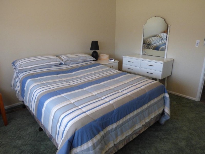 57 Cutler Avenue, Cootamundra NSW 2590