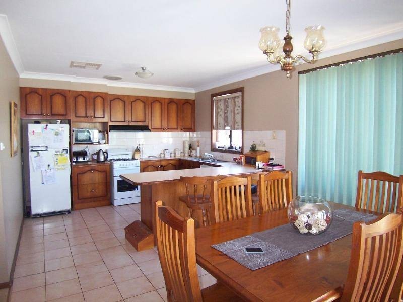 12 Murray Street, Cootamundra NSW 2590