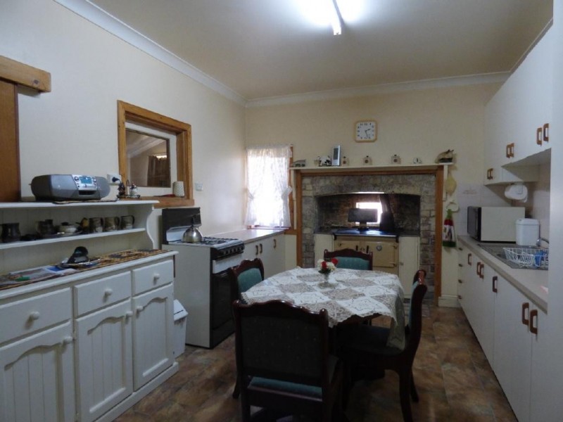 9 Geraldra Street, Stockinbingal NSW 2725