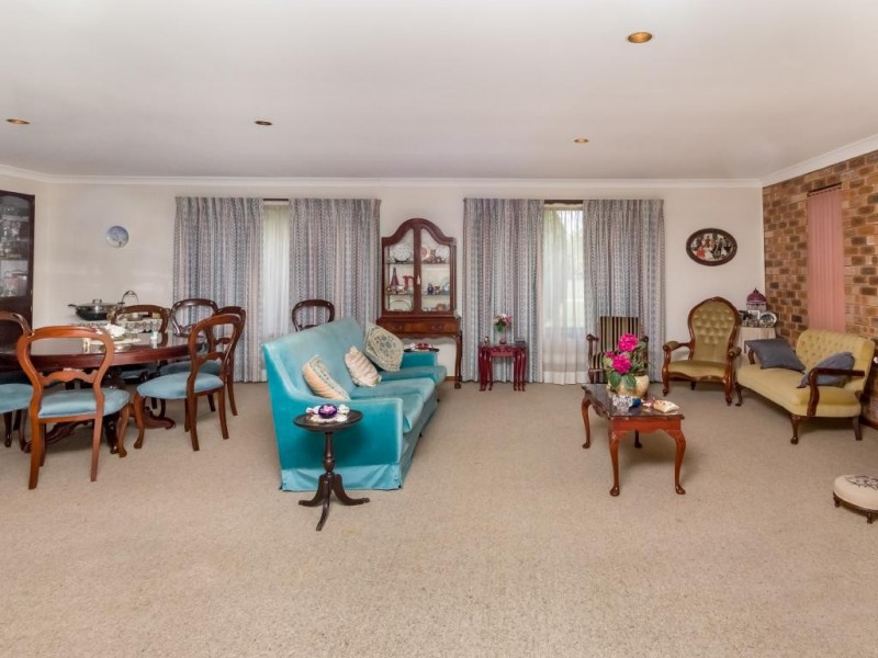 Minkara Avenue, Cootamundra NSW 2590