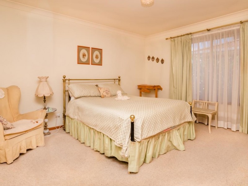 Minkara Avenue, Cootamundra NSW 2590