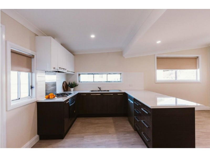 12 Warren Street, Cootamundra NSW 2590