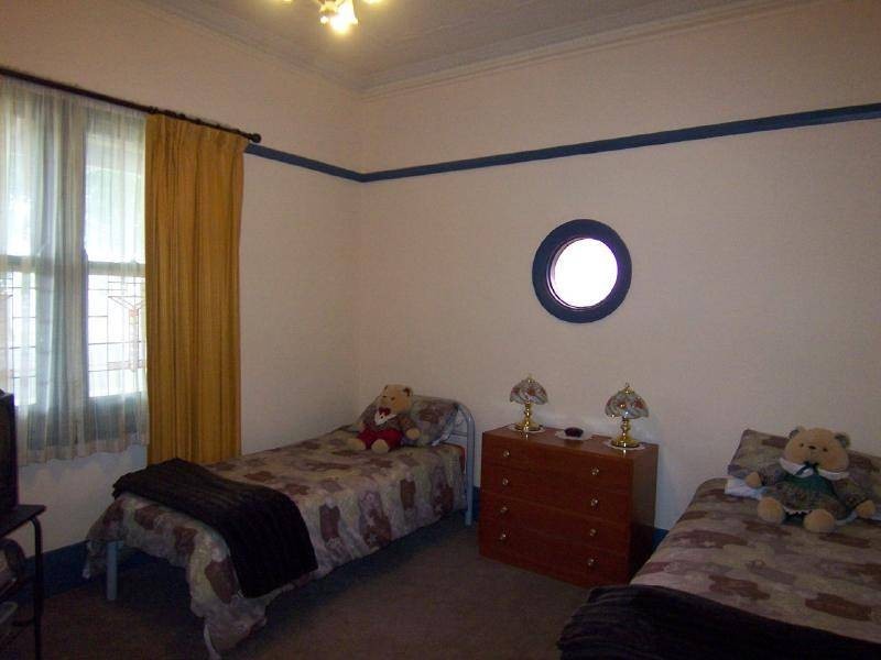 24 Murray Street, Cootamundra NSW 2590