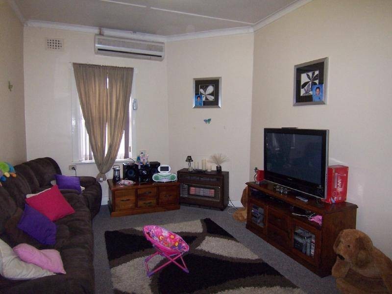 5 Morris Street, Cootamundra NSW 2590