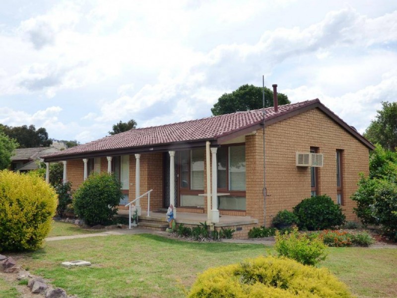 153 Adams Street, Cootamundra NSW 2590