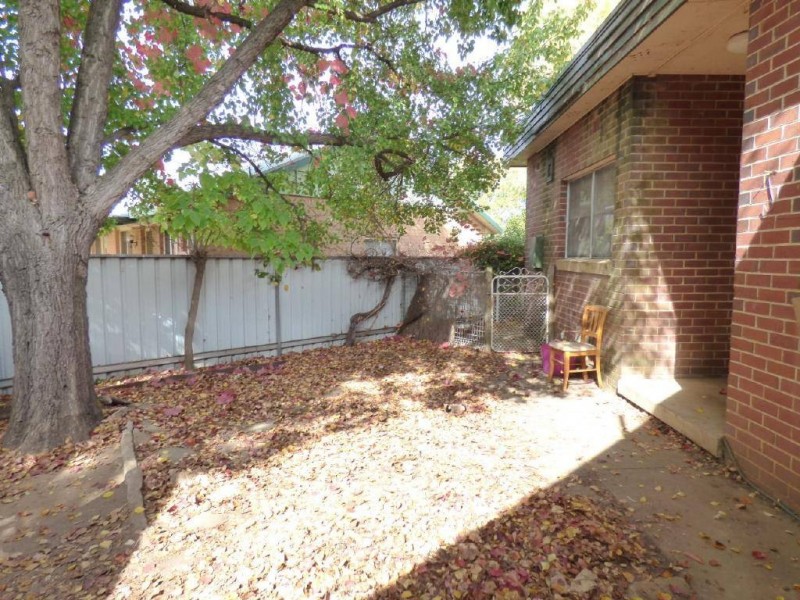 98 Thompson Street, Cootamundra NSW 2590