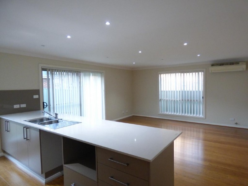 1/173 Adams, Cootamundra NSW 2590