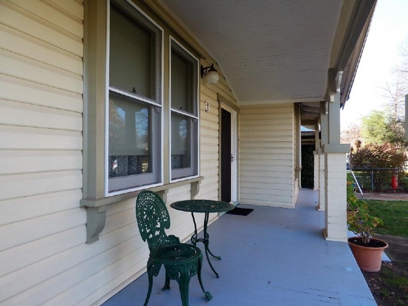 53 Olney Street, Cootamundra NSW 2590