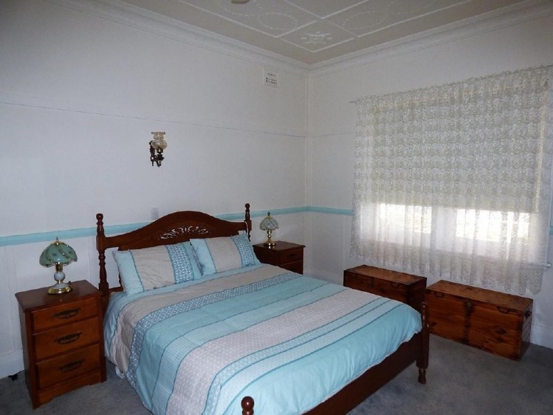 53 Olney Street, Cootamundra NSW 2590