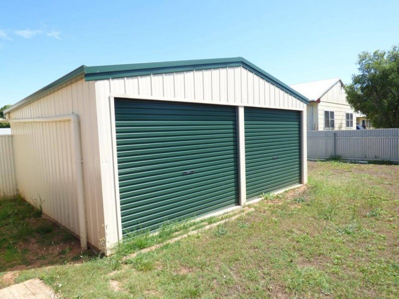 1 Cameron Square, Cootamundra NSW 2590