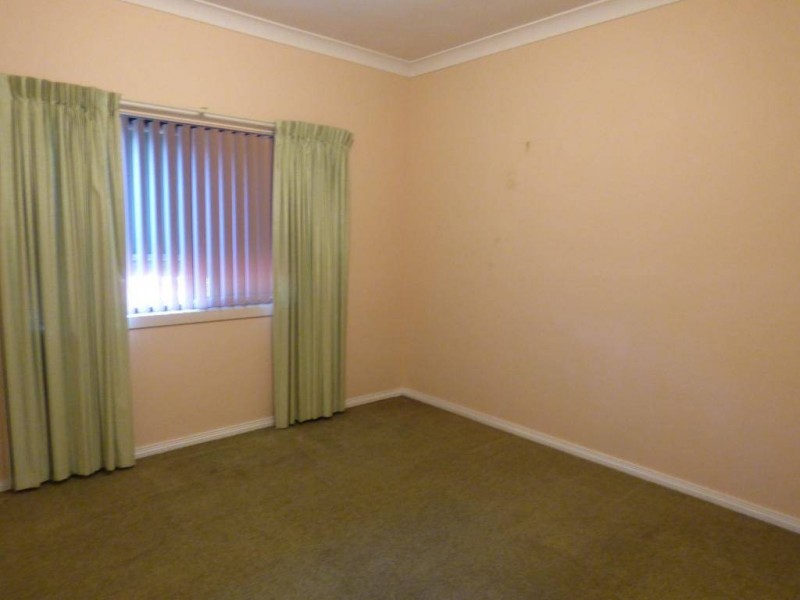 1 Cameron Square, Cootamundra NSW 2590