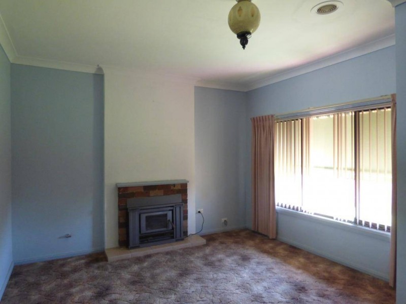 1 Cameron Square, Cootamundra NSW 2590