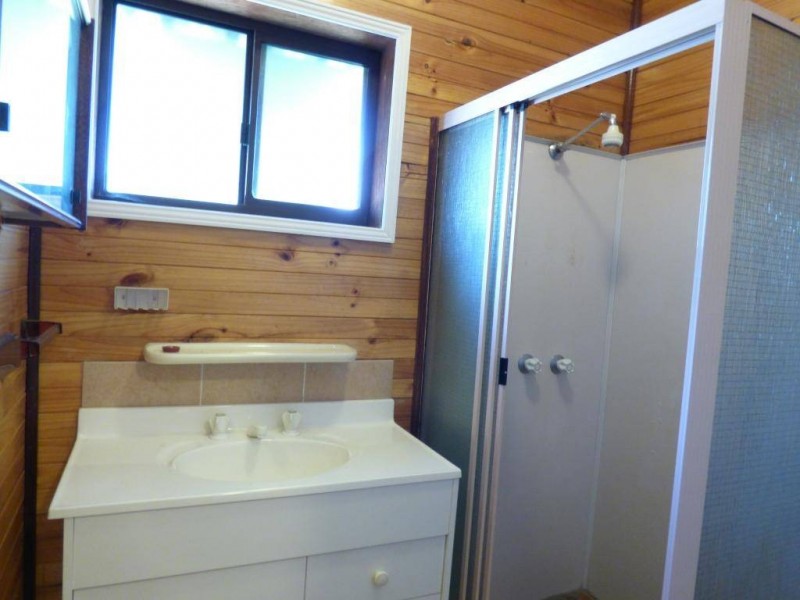 1 Cameron Square, Cootamundra NSW 2590