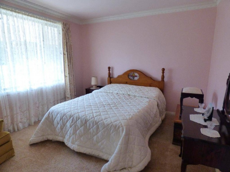 50 Cowcumbla Street, Cootamundra NSW 2590