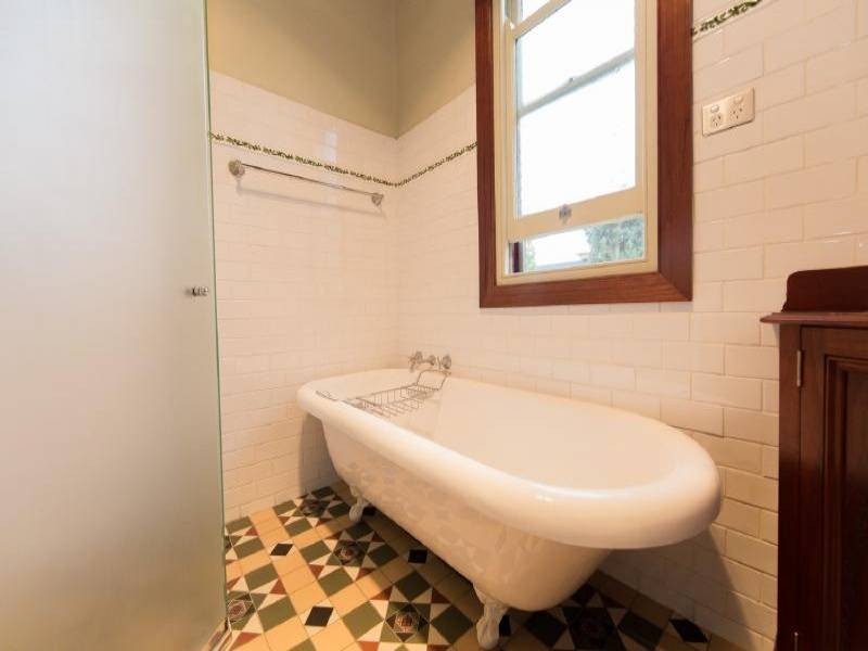 7 Adams Street, Cootamundra NSW 2590