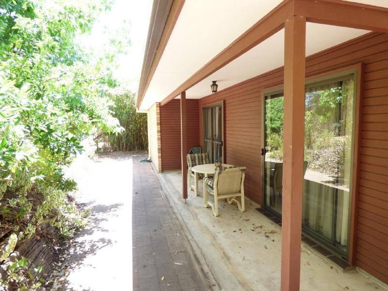 21 John Street, Cootamundra NSW 2590