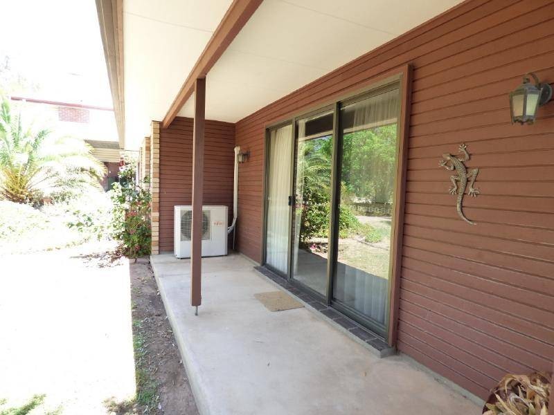 21 John Street, Cootamundra NSW 2590