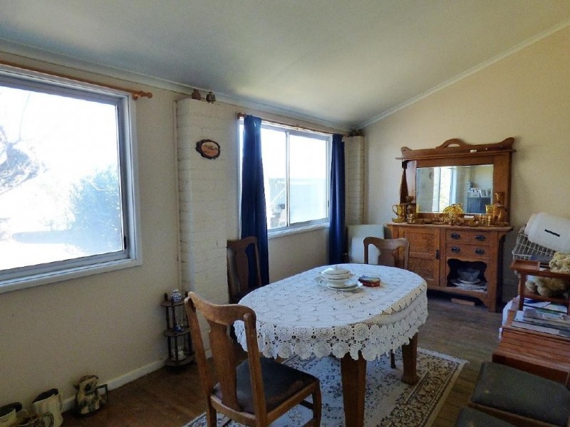 93 Racecourse Lane, Cootamundra NSW 2590