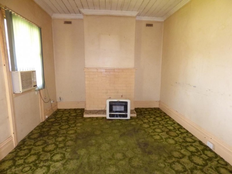 56 Hovell Street, Cootamundra NSW 2590