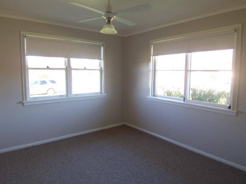 51 Ursula Street, Cootamundra NSW 2590