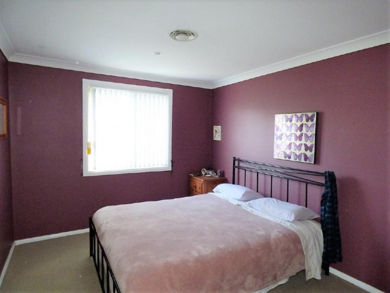 28 Warren Street, Cootamundra NSW 2590