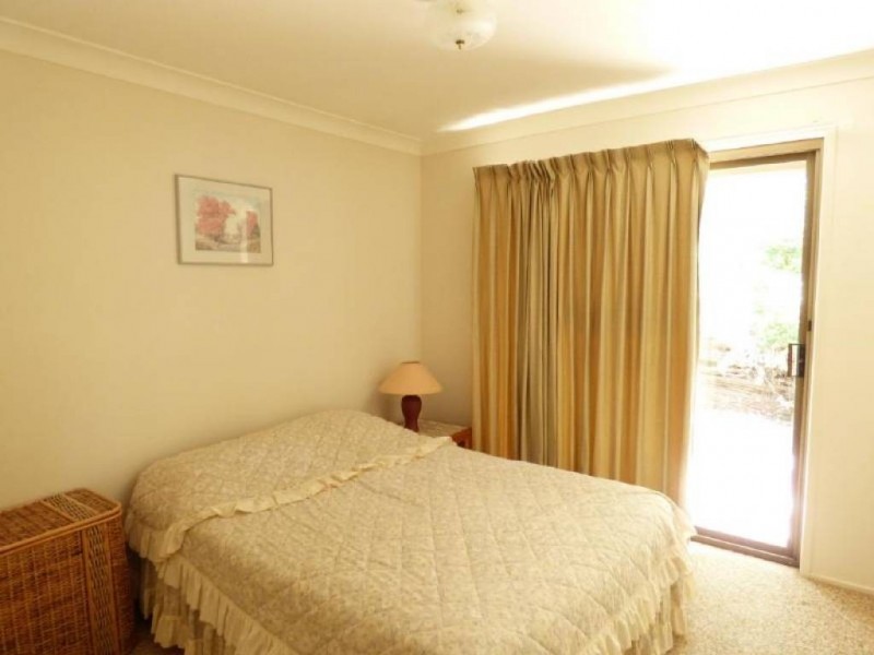 21 John Street, Cootamundra NSW 2590