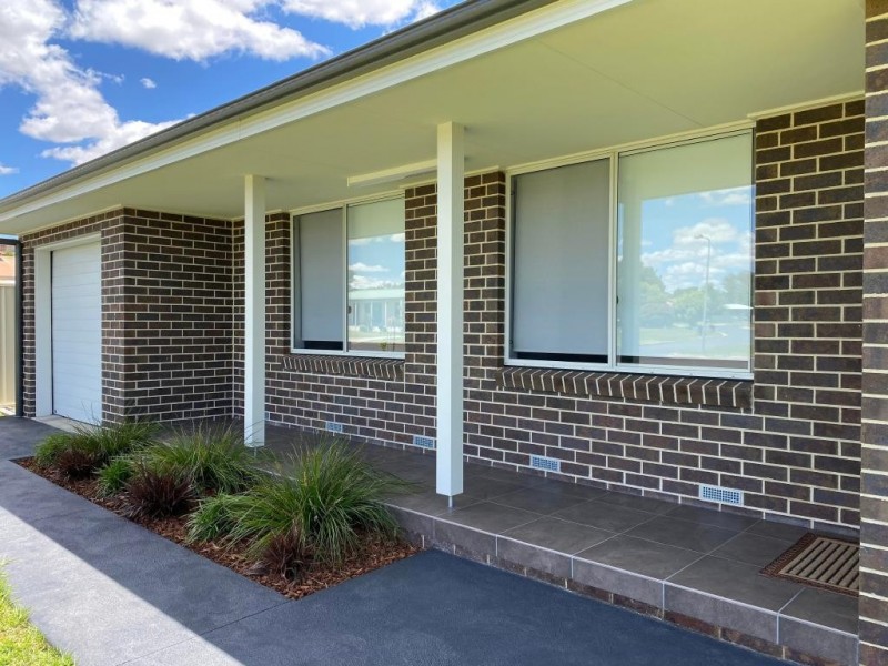 28 Pinkstone Avenue, Cootamundra NSW 2590
