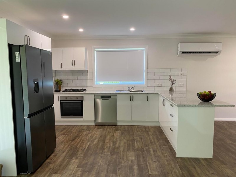 28 Pinkstone Avenue, Cootamundra NSW 2590