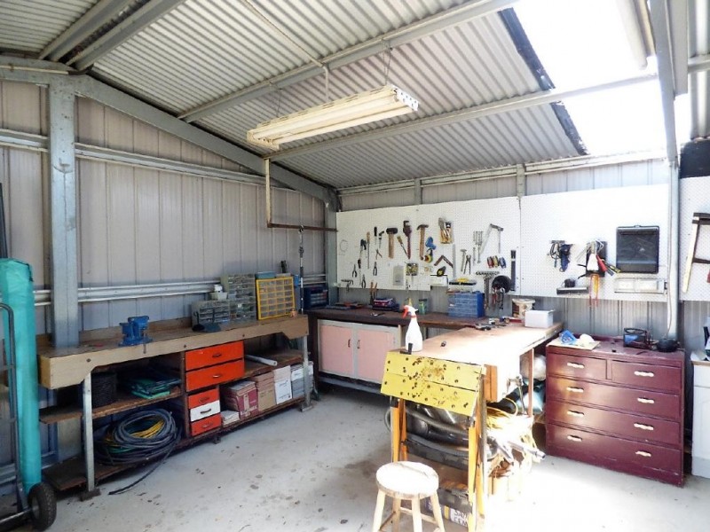 6 Ursula Street, Cootamundra NSW 2590
