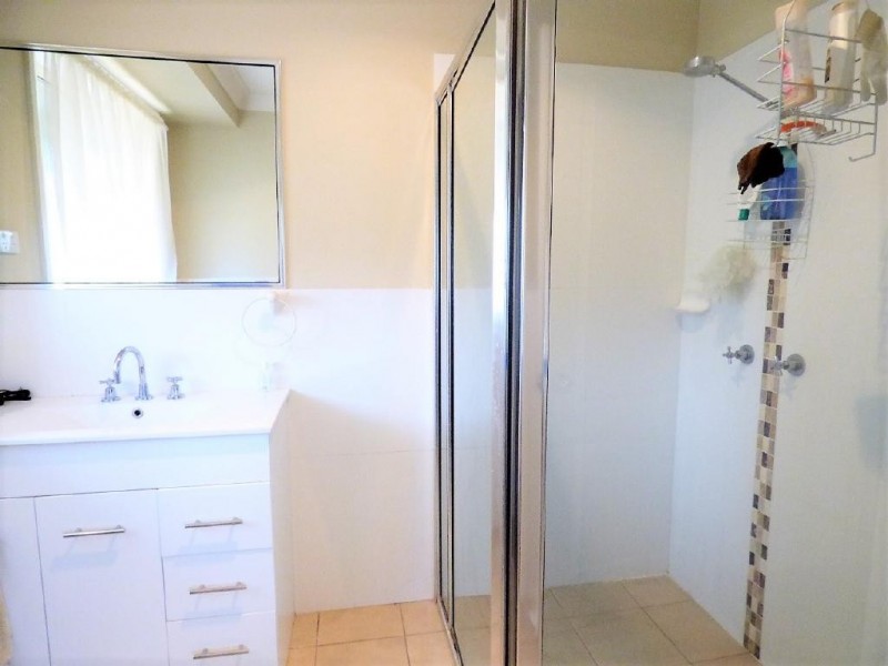 1/6 Bethany Place, Cootamundra NSW 2590