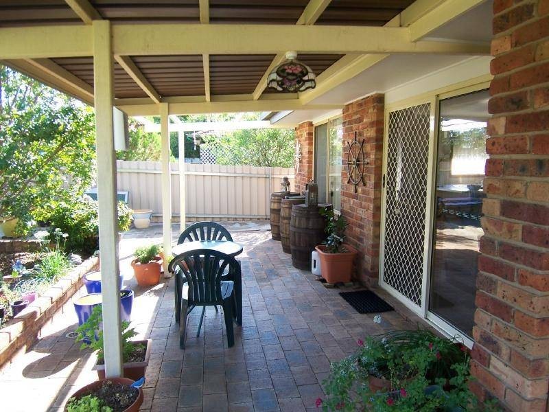 5 Dickson Street, Cootamundra NSW 2590